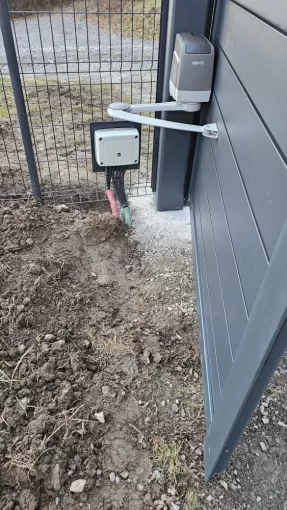 Motorisation de portail et visiophonie à Marignier , Vétraz-Monthoux, ELTECH Solutions